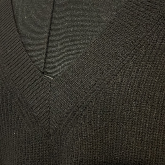 🆕 RACHEL ZOE Sweater - Picture 2 of 8